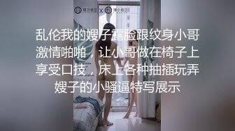 00后小女友很听话，趴下露脸口爆，动作很娴熟