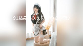 漂亮少妇 嘴叼丝袜快乐无比 你老公的大还是我的大 你的大 被操的呻吟不停 最后口爆 话说屁屁上的是大胎记吗