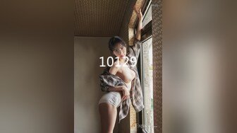 【极品媚黑??总动员】极品身材媚黑女神『Wifelove』最强约炮黑超双屌齐操白嫩粉穴淫娃 前裹后操 高清1080P版