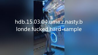 约啪达人2200元网约高颜值F罩杯漂亮美女酒店啪啪，收完现金立马开操，美女干不动了躺床上休息时又被拉到床脚后插!