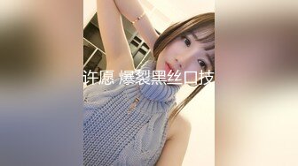 【新片速遞】 东北熟女妈妈吃鸡啪啪 想我吗 想 想大鸡吧操我 哎呦我去 大鸡吧太好了 阿姨口活特好 老能喷了