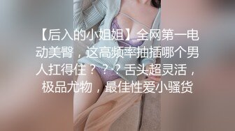  饥渴的少妇颜值娇小可爱诱人，镜头前发骚拿着矿泉水瓶捅插骚穴，浪叫呻吟表情好骚，掰开骚逼给狼友看特写