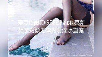 【千娇百媚❤️女神流出】轻轻一打就红彤彤的屁股，小母狗摇着尾巴勾引主人这谁能受得了，趴在地上拉起来后入