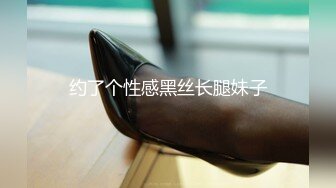 老哥探花约了个颜值不错短发大奶少妇TP啪啪，口交69扣逼上位骑乘大力猛操，很是诱惑喜欢不要错过